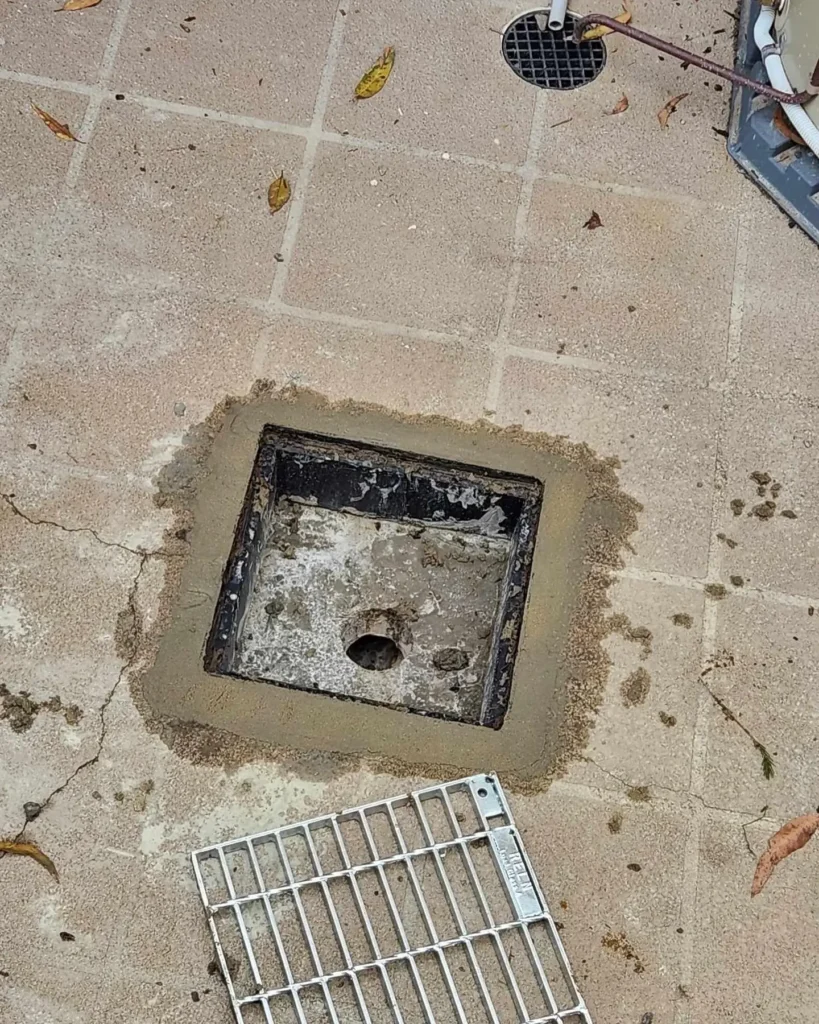 blocked drain plumber Wollongong